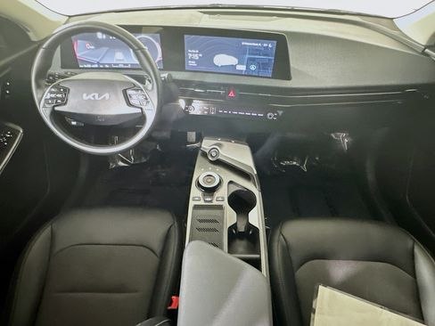 Used 2024 Kia EV6 Light image 27