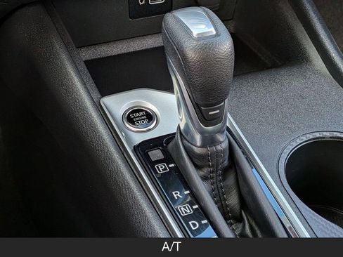 Used 2024 Nissan Altima 2.5 S FWD image 20
