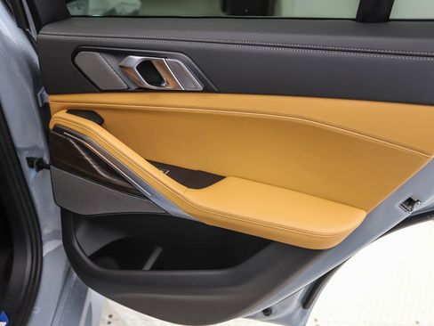 New 2026 BMW X6 xDrive40i w/ Climate Comfort Package image 24