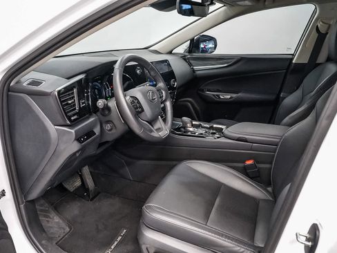 Used 2026 Lexus NX 350h AWD w/ Cold Area Package image 18