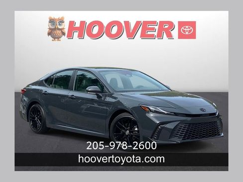 Used 2026 Toyota Camry SE w/ Convenience Package FWD image 1