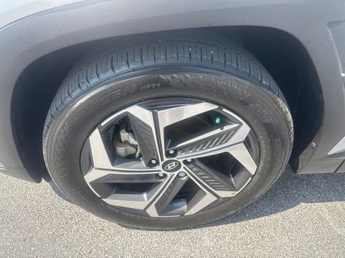 Used 2023 Hyundai Tucson SEL w/ Convenience Package FWD image 12