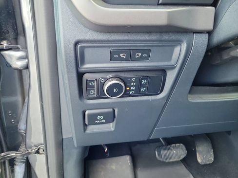 Used 2024 Ford F150 XLT w/ FX4 Off-Road Package AWD/4WD image 25