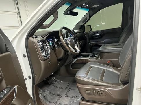 Used 2021 GMC Sierra 1500 Denali w/ Denali Ultimate Package AWD/4WD image 18