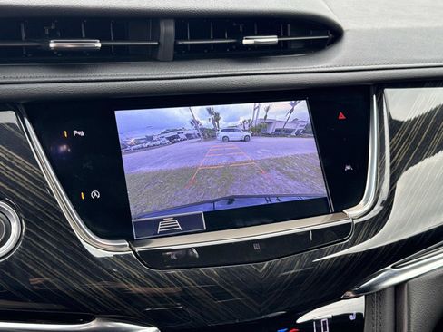 Used 2020 Cadillac XT6 Premium Luxury FWD image 26