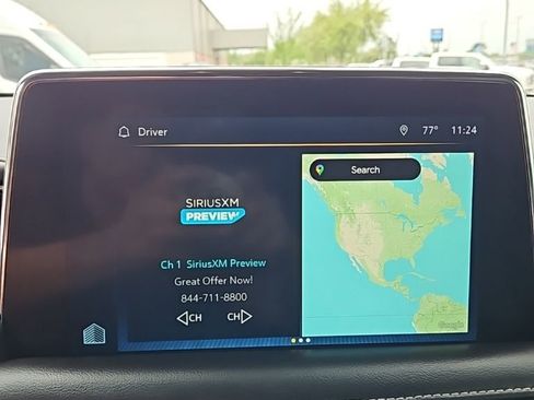 Used 2022 Chevrolet Suburban Premier image 16