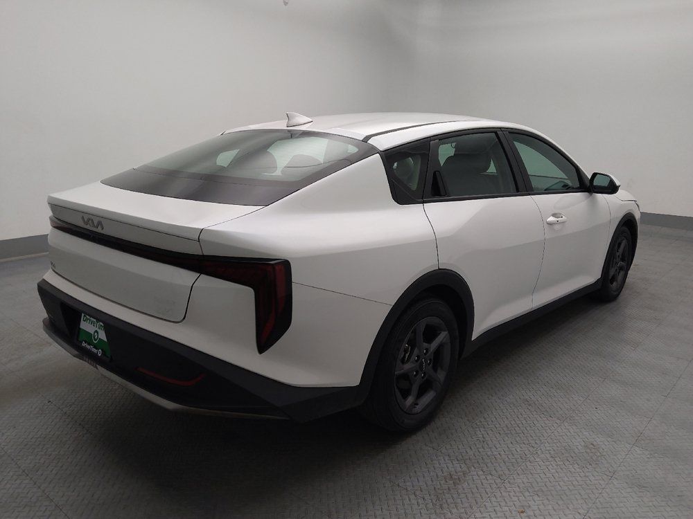 Used 2025 Kia K4 FWD image 9