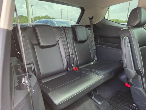 Used 2021 Volkswagen Atlas SE w/ Panoramic Sunroof Package FWD image 15
