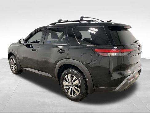 New 2026 Nissan Pathfinder SL FWD image 4