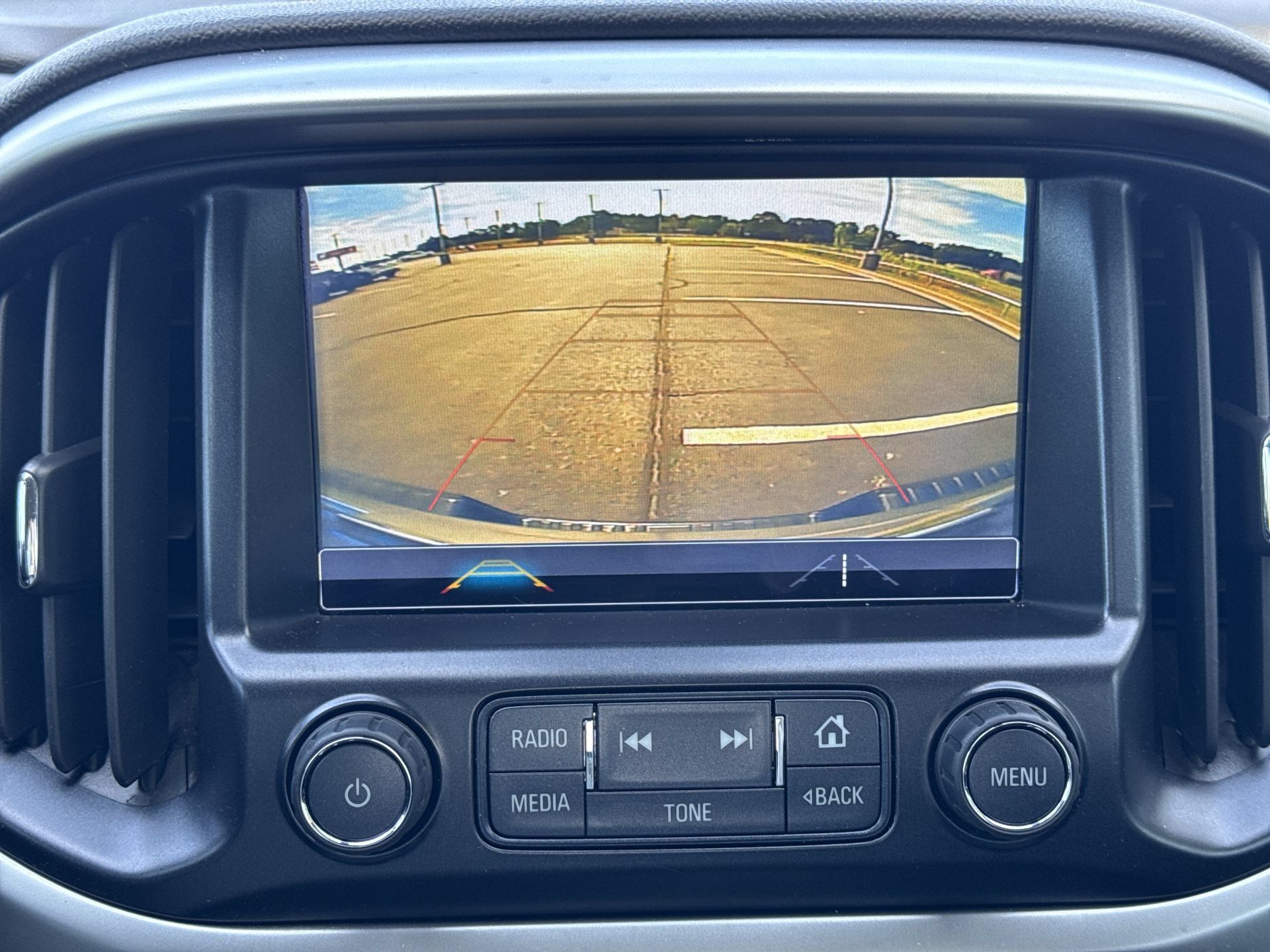 Used 2018 Chevrolet Colorado ZR2 AWD/4WD image 17