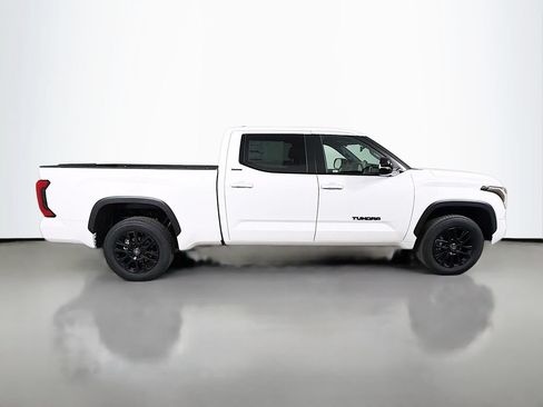 New 2026 Toyota Tundra Limited AWD/4WD image 4
