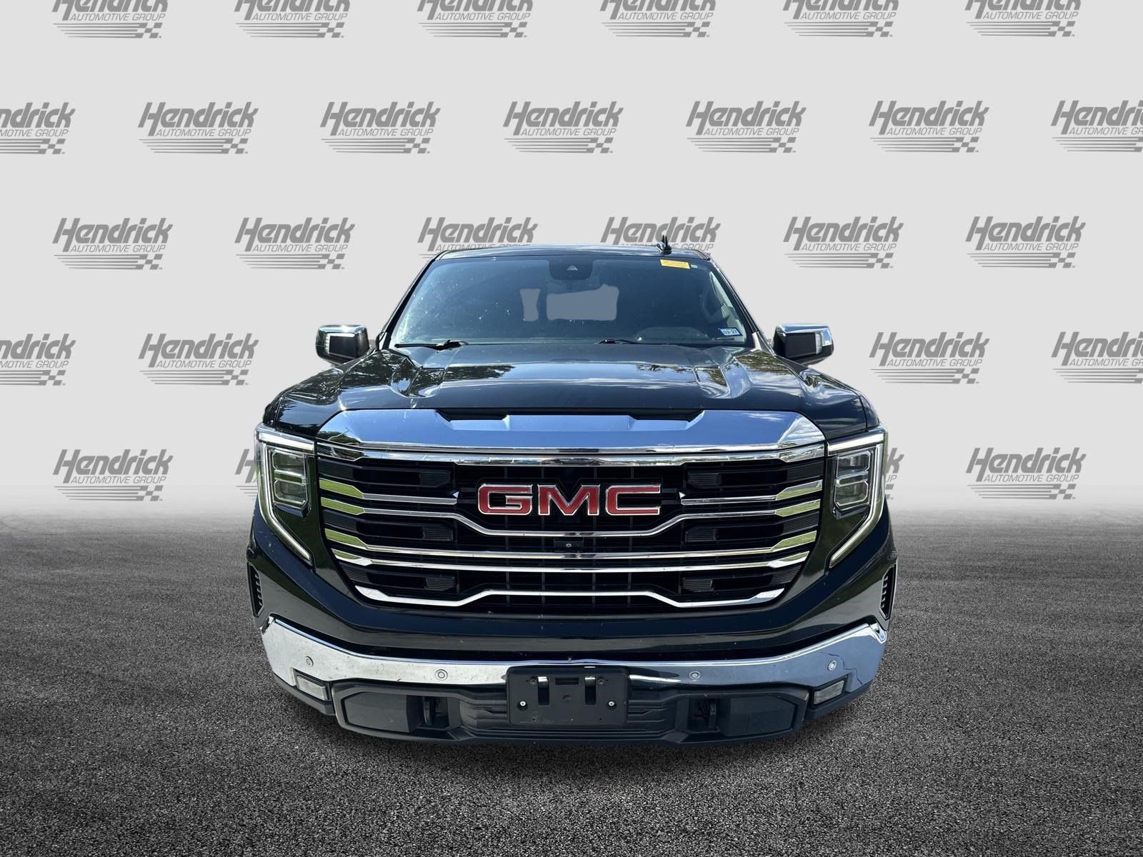 Used 2022 GMC Sierra 1500 SLT RWD image 3