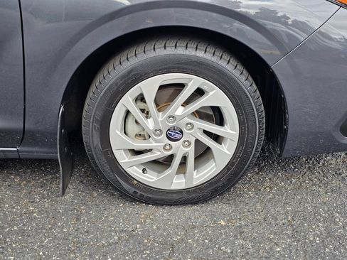 Used 2024 Subaru Impreza 2.0i AWD/4WD image 9