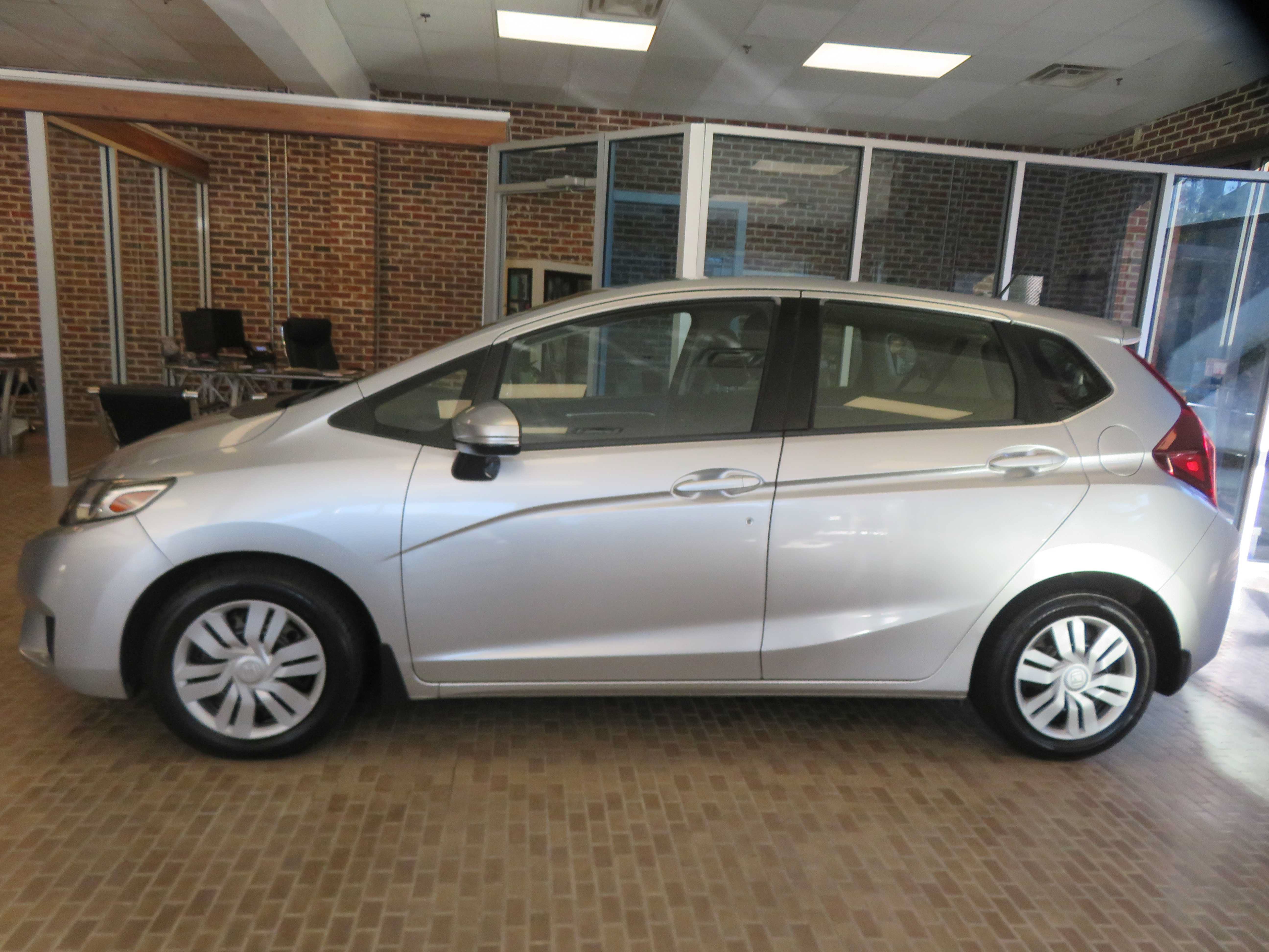 Used 2016 Honda Fit LX image 66