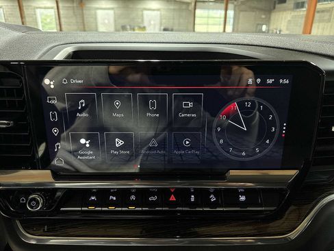 Used 2022 GMC Sierra 1500 Elevation w/ Preferred Package image 20