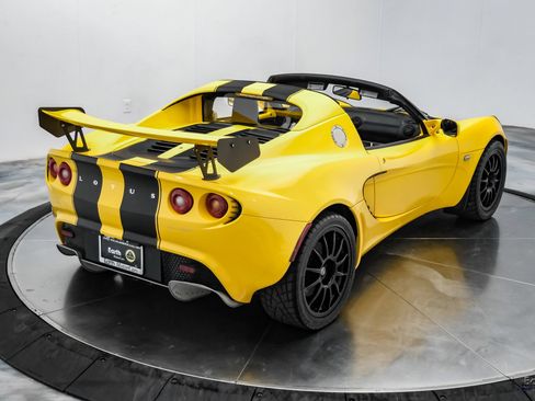 Used 2005 Lotus Elise RWD image 28
