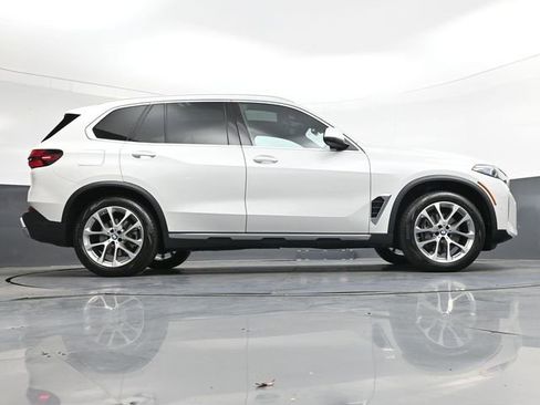 Used 2024 BMW X5 xDrive40i w/ Premium Package AWD/4WD image 35