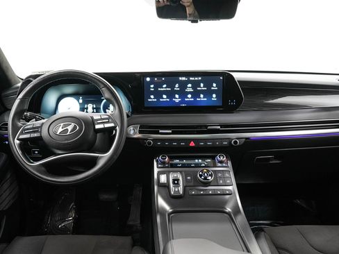 Used 2025 Hyundai Palisade Calligraphy AWD/4WD image 18