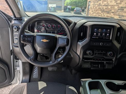 Used 2021 Chevrolet Silverado 1500 Custom w/ LPO, Dark Essentials Package AWD/4WD image 14