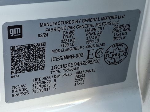 Used 2024 Chevrolet Silverado 1500 RST w/ Convenience Package II image 29