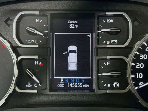 Used 2019 Toyota Tundra Limited w/ Limited Premium Package image 33
