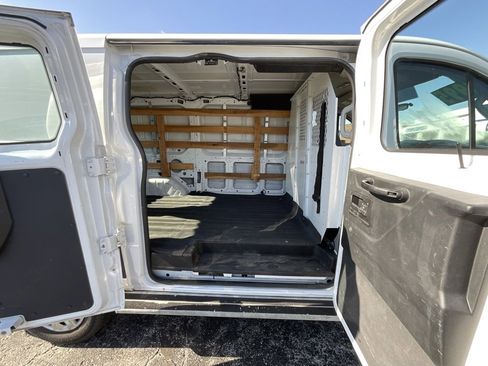 Used 2015 Ford Transit 250 130 Low Roof w/ Exterior Upgrade Package image 16