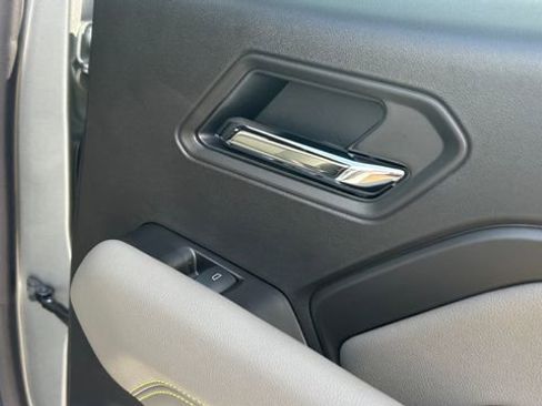 New 2026 Chevrolet Colorado ZR2 AWD/4WD image 38