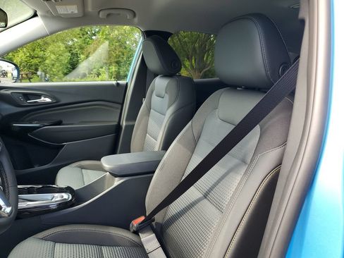 New 2026 Chevrolet Trax LT w/ Driver Confidence Package FWD image 14