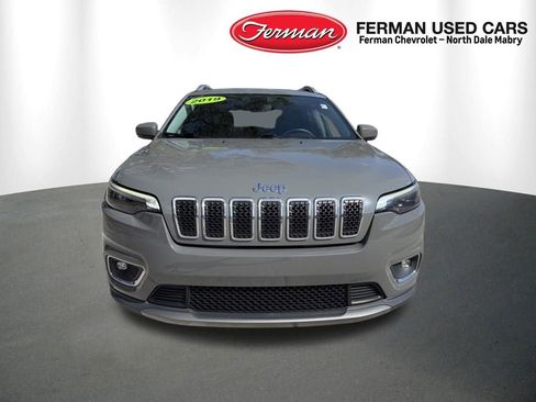 Used 2019 Jeep Cherokee Limited image 7