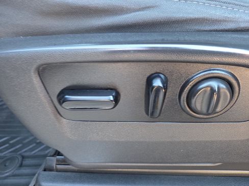 Used 2021 Chevrolet Silverado 1500 LT Trail Boss w/ Convenience Package II image 15