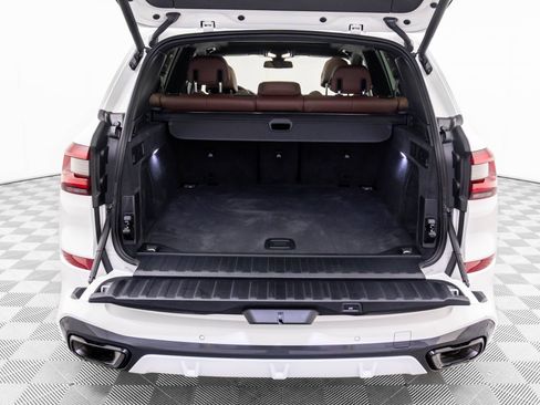Certified 2023 BMW X5 xDrive40i w/ M Sport Package image 32