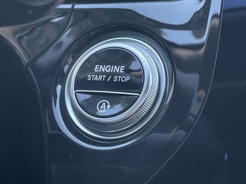 Certified 2025 Mercedes-Benz E 350 E 350 4MATIC Sedan image 32