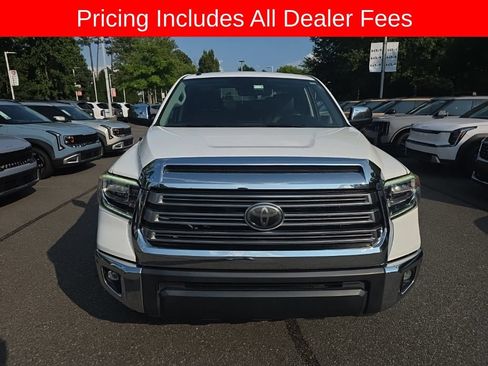 Used 2019 Toyota Tundra Limited w/ Limited Premium Package AWD/4WD image 2