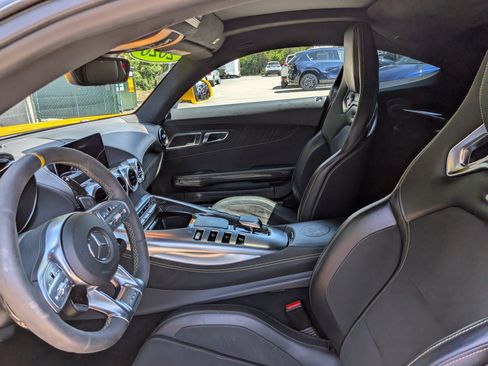 Used 2020 Mercedes-Benz AMG GT C image 17