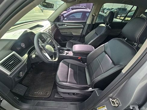 Used 2022 Volkswagen Atlas SE image 7