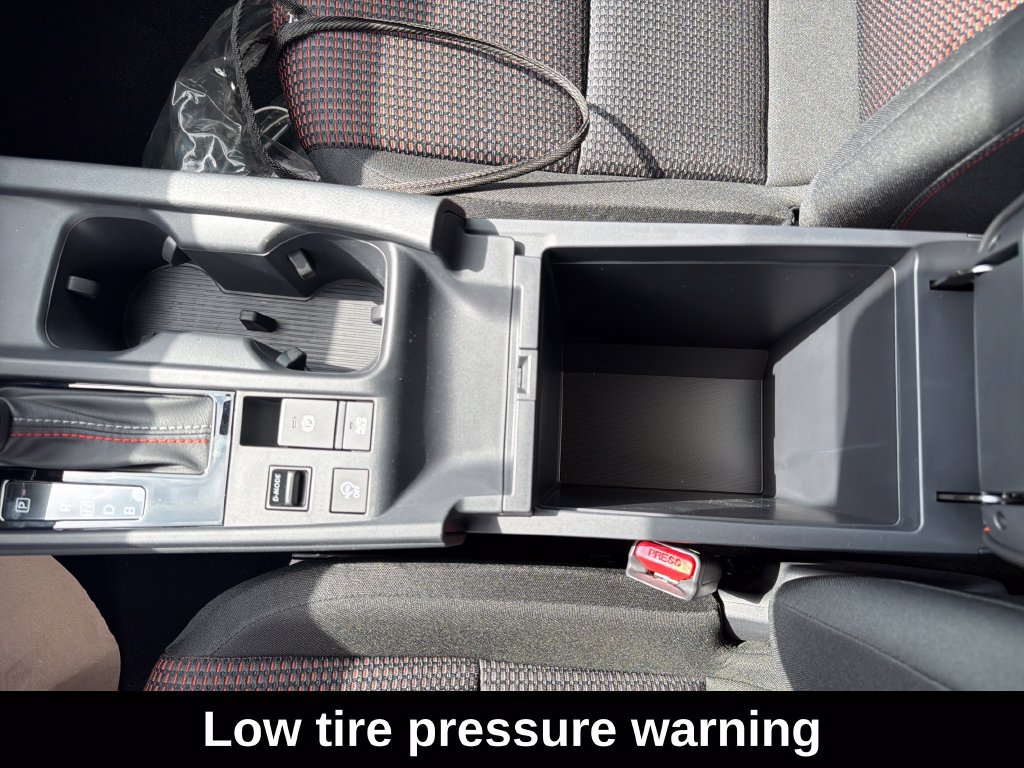 Used 2027 Nissan Sentra SR w/ Floor Mat Package FWD image 24