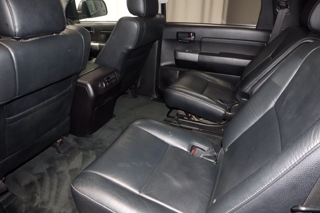 Used 2018 Toyota Sequoia TRD Sport AWD/4WD image 22