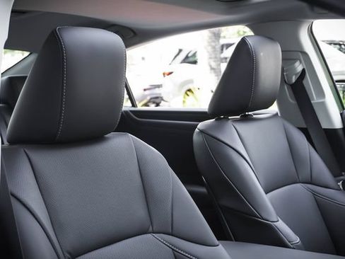 Certified 2025 Lexus ES 300h w/ Premium Package FWD image 26
