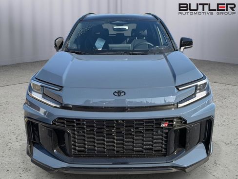 New 2026 Toyota RAV4 AWD Plug-in Hybrid image 9