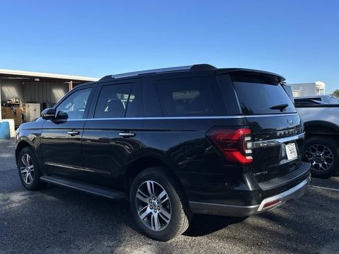 Certified 2024 Ford Expedition Limited image 6