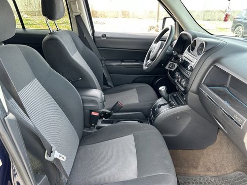 Used 2015 Jeep Patriot Sport w/ Power Value Group image 29