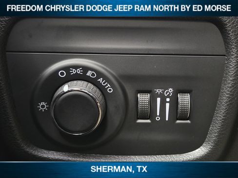 New 2025 Jeep Grand Cherokee Laredo image 15