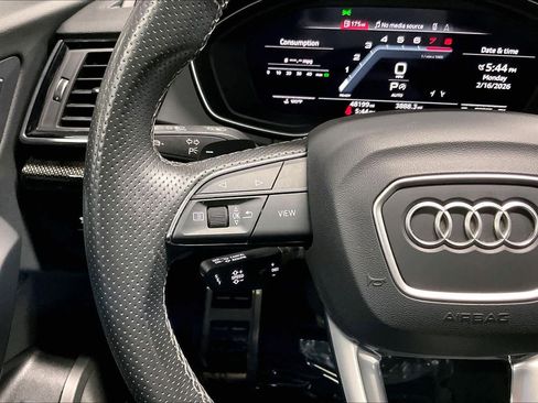 Used 2023 Audi SQ5 Premium Plus w/ Premium Plus Package image 19