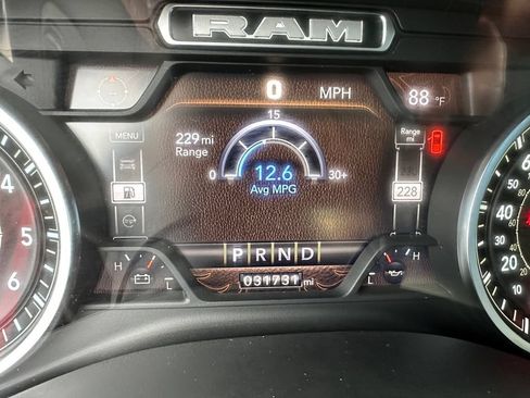 Certified 2022 RAM 1500 Big Horn w/ Night Edition AWD/4WD image 19