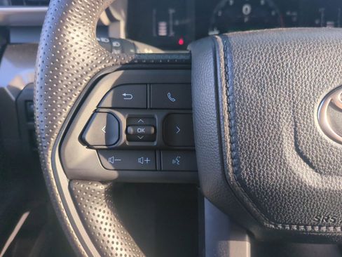 New 2026 Toyota Tacoma SR5 RWD image 21