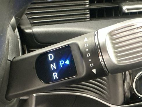 Used 2022 Hyundai Ioniq 5 Limited w/ Cargo Package image 24