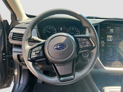 Used 2024 Subaru Crosstrek 2.0i Premium image 11