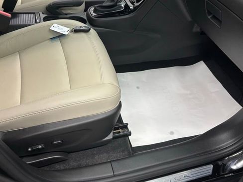 Used 2019 Buick Encore Essence w/ Safety Package II AWD/4WD image 35