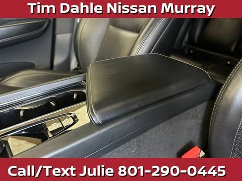 Used 2023 Volvo XC60 B5 Ultimate AWD/4WD image 30