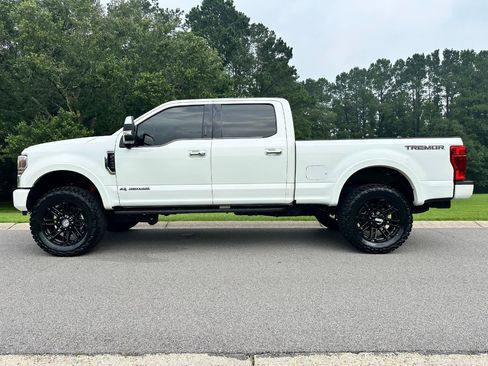 Used 2022 Ford F250 Platinum w/ Tremor Off-Road Package AWD/4WD image 8